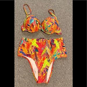 BEAUTIFUL COLORFUL HIGHHT WAISTED BIKINI